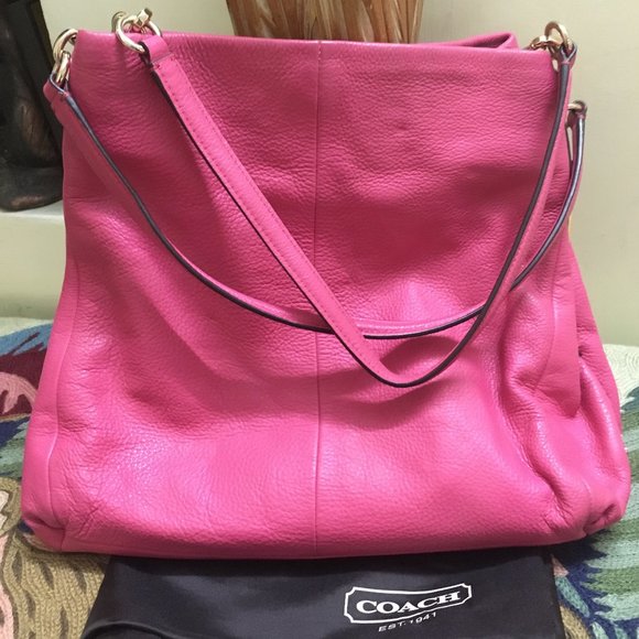 Coach Handbags - Authentic Coach Phoebe Shoulder Handbag Dahlia
